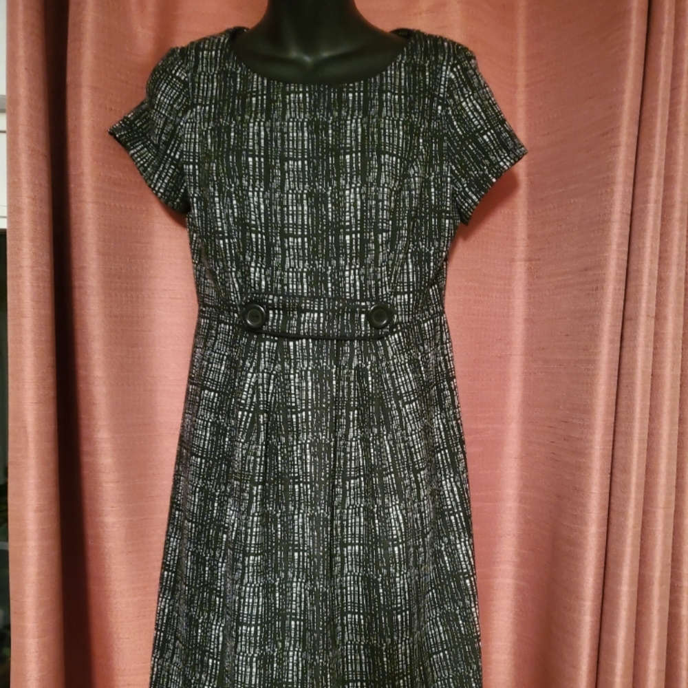 Robbie Bee dress size 6